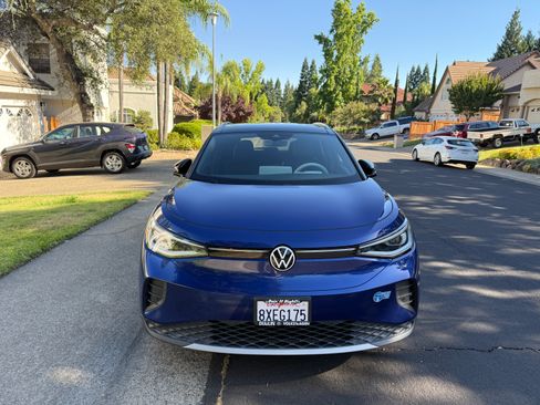 Used 2021 Volkswagen ID.4 1st Edition RWD image 2
