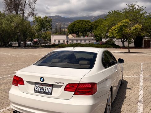 Used 2013 BMW 328i Coupe RWD image 16