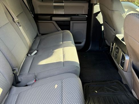 Used 2015 Ford F150 XLT w/ Equipment Group 302A Luxury image 16