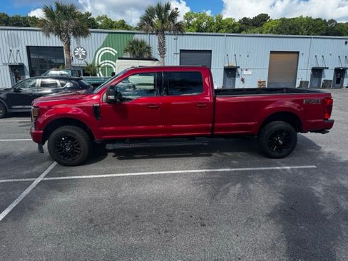 Used 2022 Ford F350 Lariat w/ Black Appearance Package AWD/4WD image 2