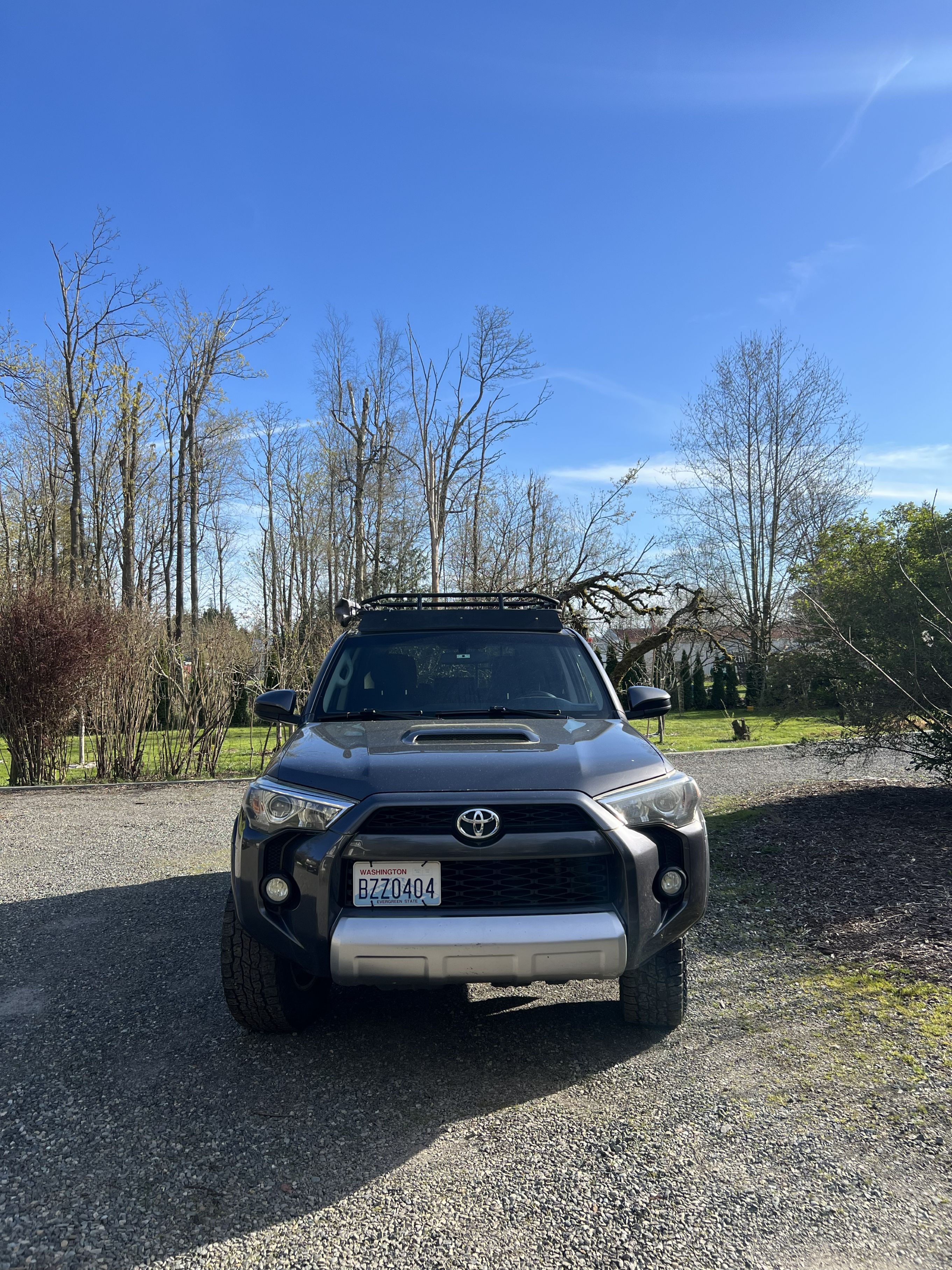 Used 2015 Toyota 4Runner Trail AWD/4WD image 2