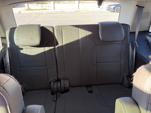 Used 2015 GMC Yukon Denali w/ Open Road Package image 17