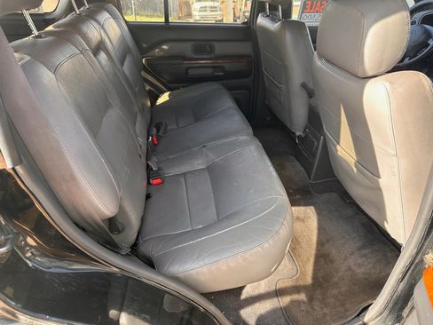 Used 1998 INFINITI QX4 4WD image 11