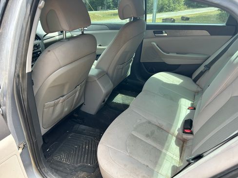 Used 2016 Hyundai Sonata SE FWD image 9
