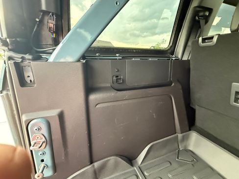 Used 2023 Ford Bronco Wildtrak AWD/4WD image 29
