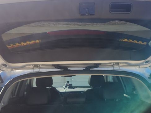 Used 2019 Kia Niro EX Premium w/ Sunroof Package image 8