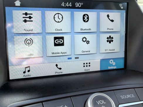 Used 2019 Ford Escape SE FWD image 14