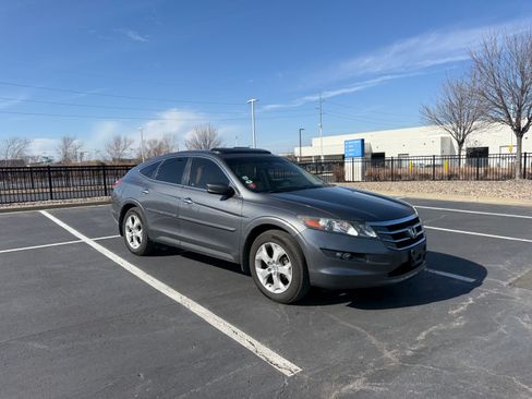 Used 2010 Honda Crosstour EX-L image 1