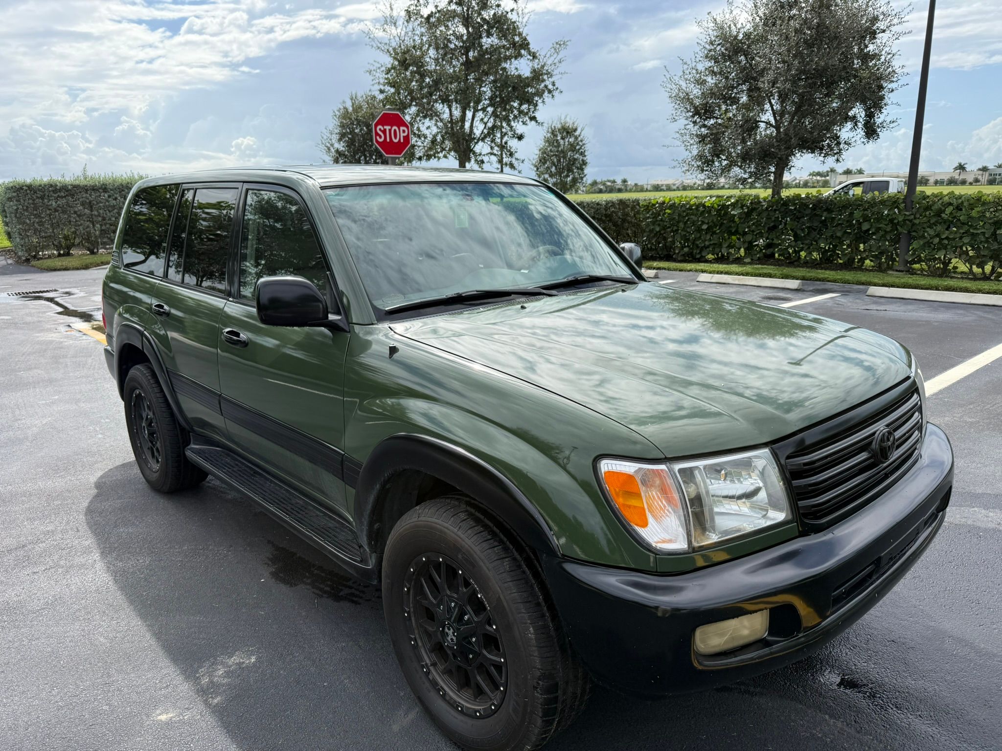 Used 2004 Toyota Land Cruiser AWD/4WD image 6
