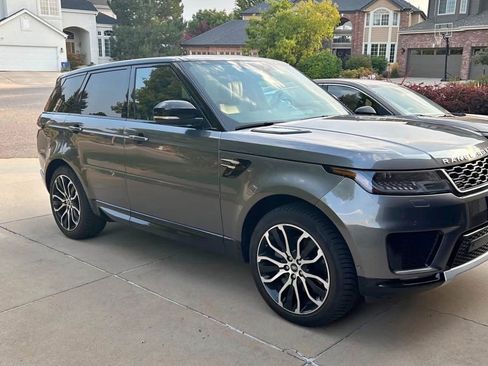 Used 2019 Land Rover Range Rover Sport HSE AWD/4WD image 2