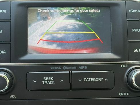 Used 2014 Kia Forte EX image 4