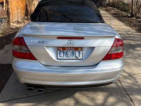 Used 2007 Mercedes-Benz CLK 550 Cabriolet image 9