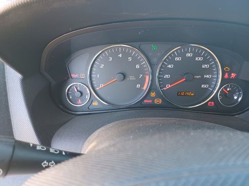 Used 2005 Cadillac SRX Luxury image 5