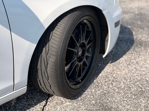 Used 2013 Volkswagen Golf 2-Door image 10