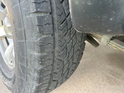 Used 2001 Toyota Tacoma PreRunner RWD image 11