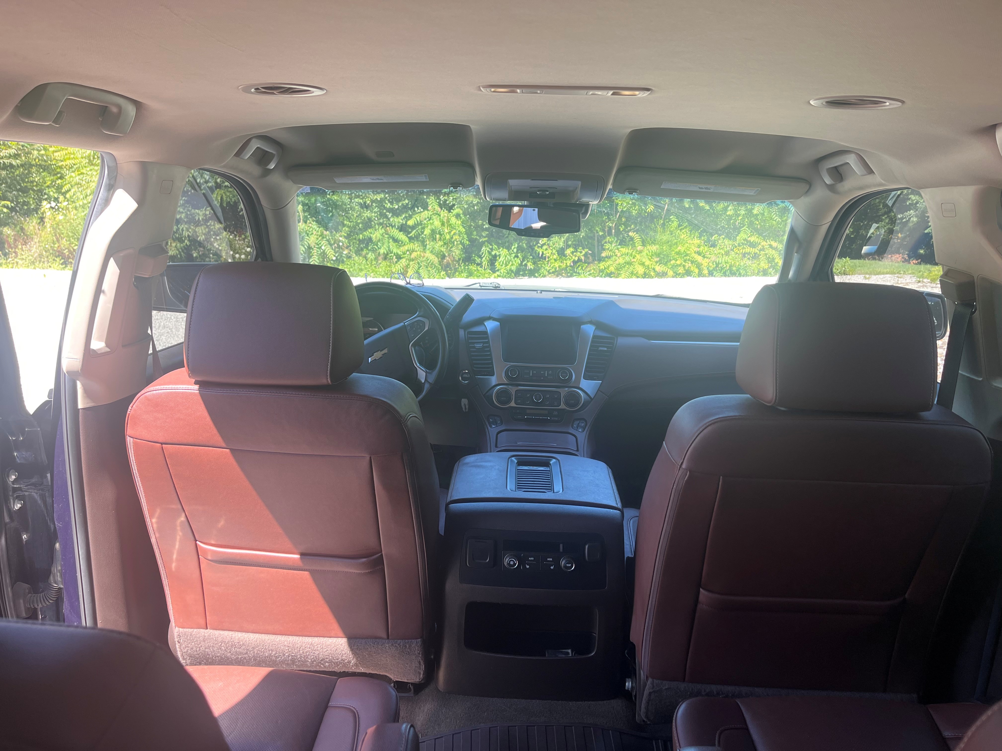 Used 2017 Chevrolet Tahoe Premier AWD/4WD image 2