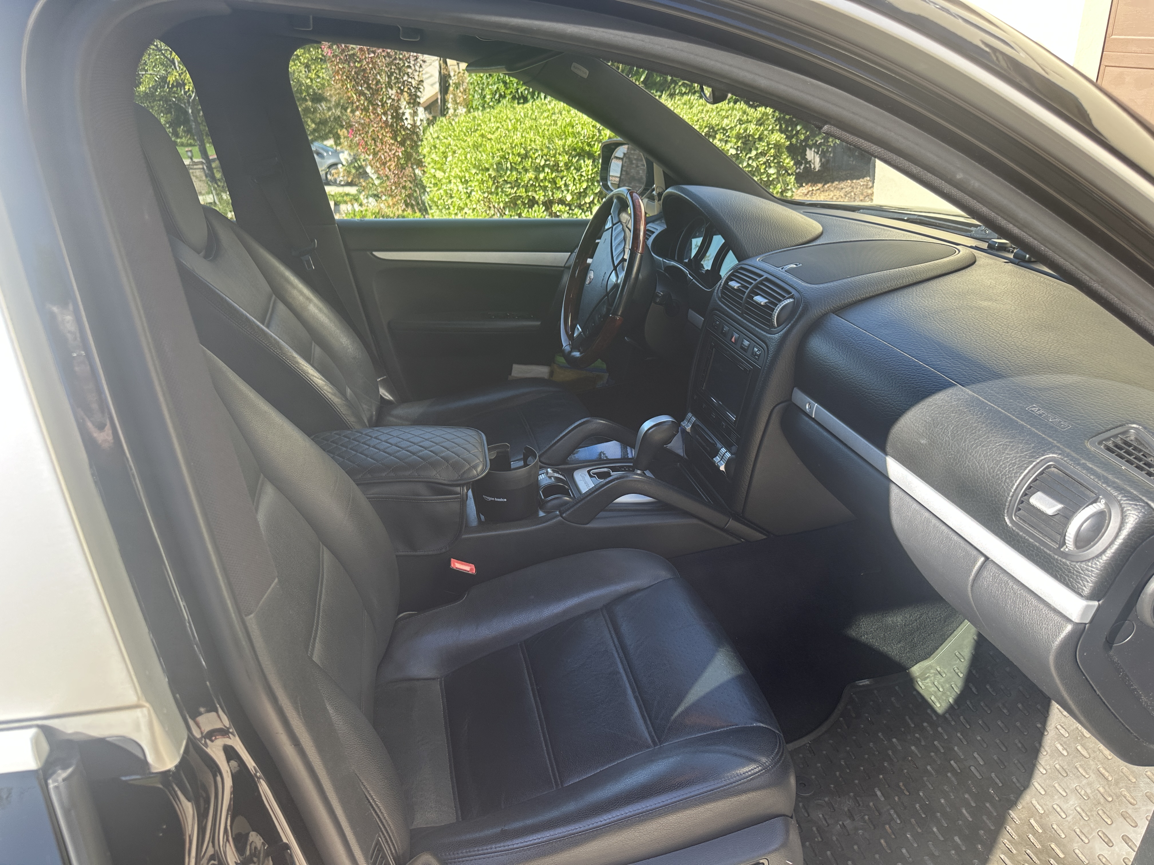 Used 2008 Porsche Cayenne AWD/4WD image 8