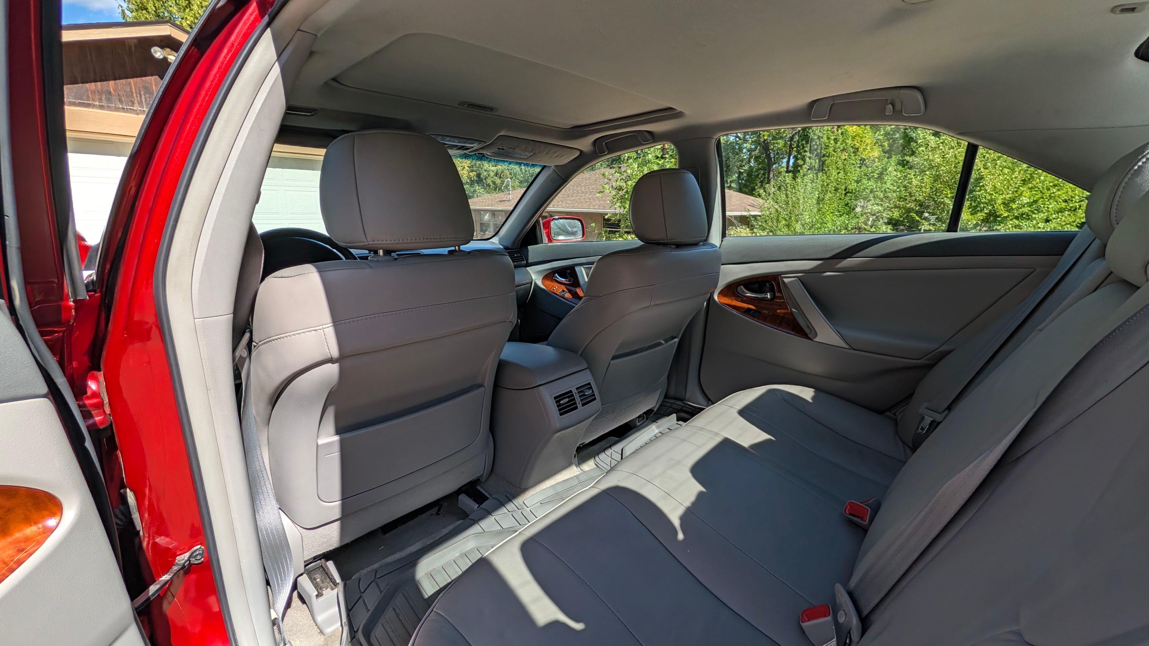 Used 2009 Toyota Camry XLE FWD image 13