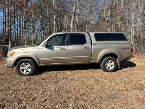 Used 2006 Toyota Tundra SR5 image 1