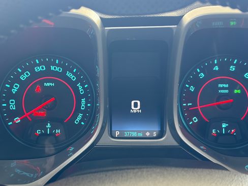 Used 2015 Chevrolet Camaro SS w/ RS Package image 16