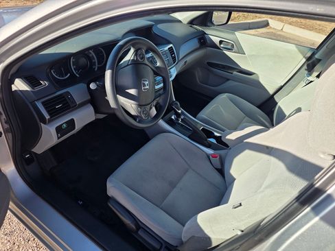 Used 2013 Honda Accord LX image 8