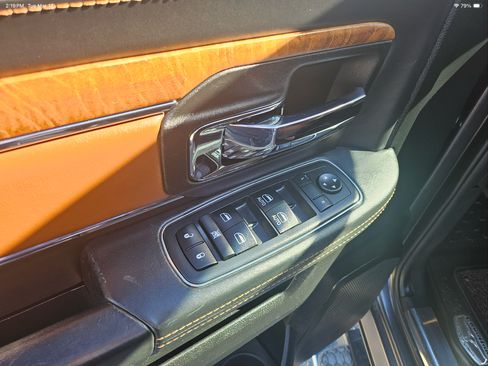 Used 2017 RAM 1500 Laramie Longhorn image 13