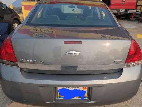 Used 2008 Chevrolet Impala LS image 16
