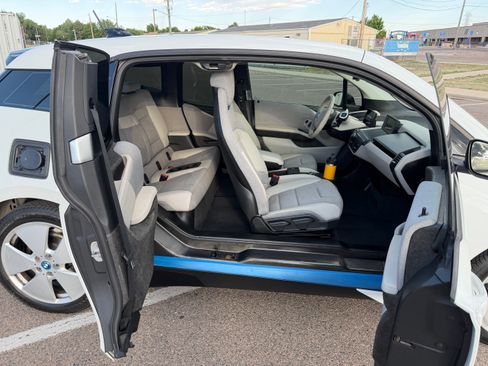 Used 2016 BMW i3 RWD image 23