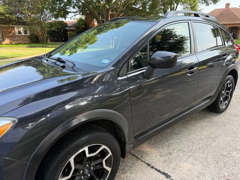 Used 2016 Subaru Crosstrek 2.0i Premium w/ Popular Package #1 AWD/4WD image 1