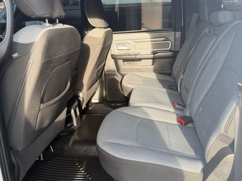 Used 2021 RAM 2500 Big Horn w/ Level 1 Equipment Group image 15