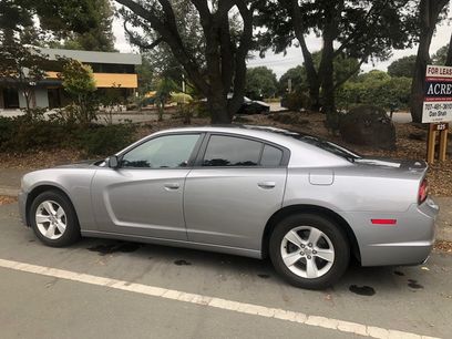 Used 2011 Dodge Charger SE