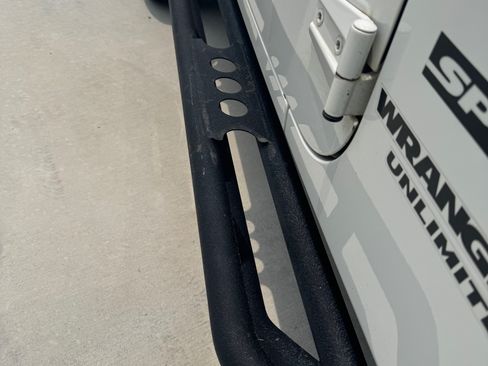 Used 2012 Jeep Wrangler Unlimited Sport image 10