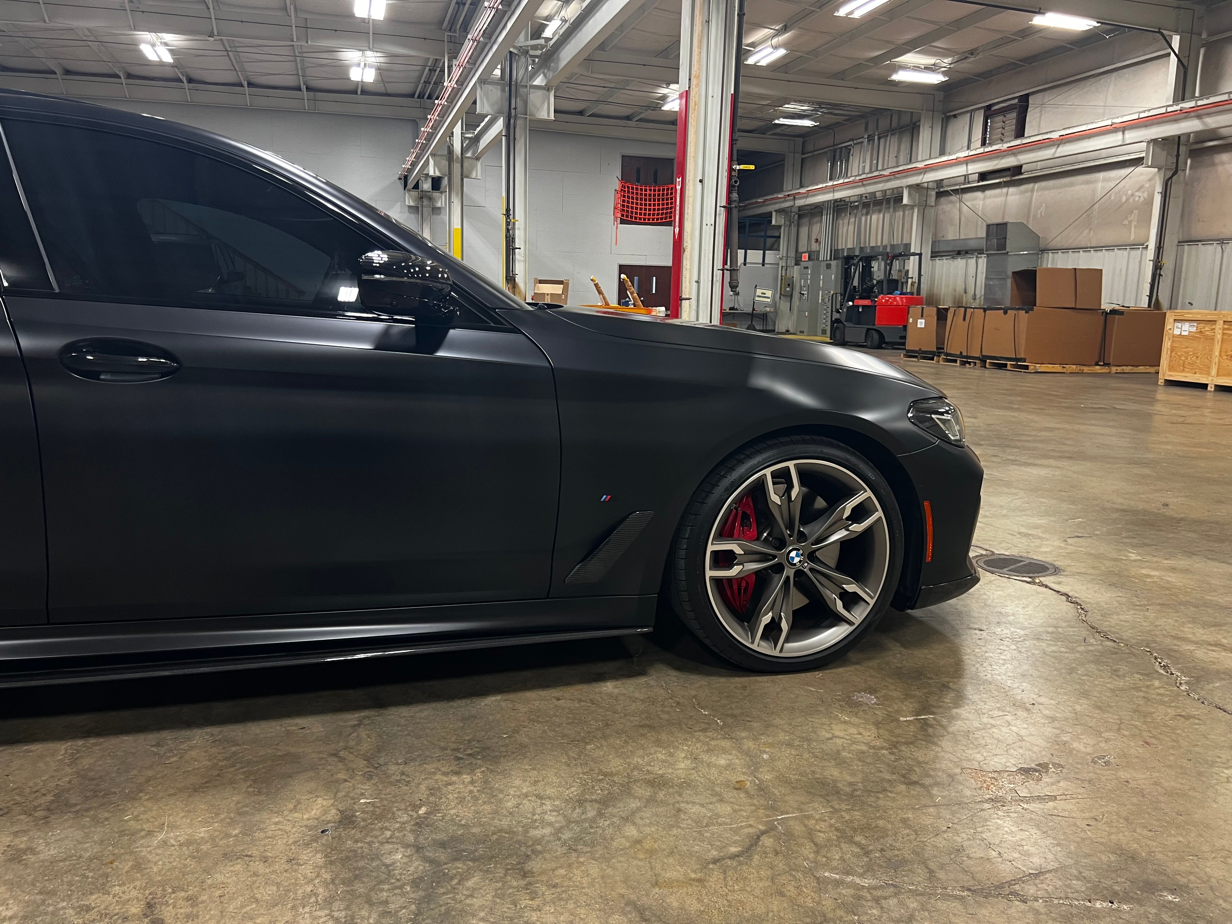 Used 2023 BMW M550i xDrive w/ Dynamic Handling Package AWD/4WD image 26