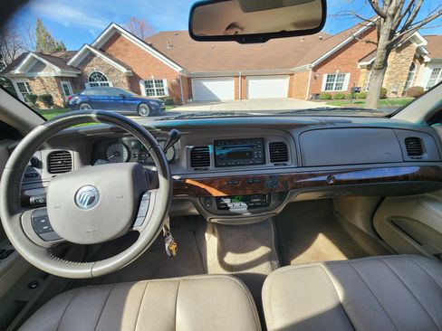 Used 2007 Mercury Grand Marquis LS image 13