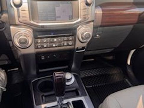 Used 2017 Toyota 4Runner Limited image 12