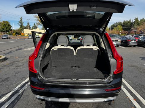 Used 2019 Volvo XC90 T6 Momentum w/ Advanced Package image 13