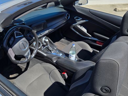 Used 2018 Chevrolet Camaro LT image 13