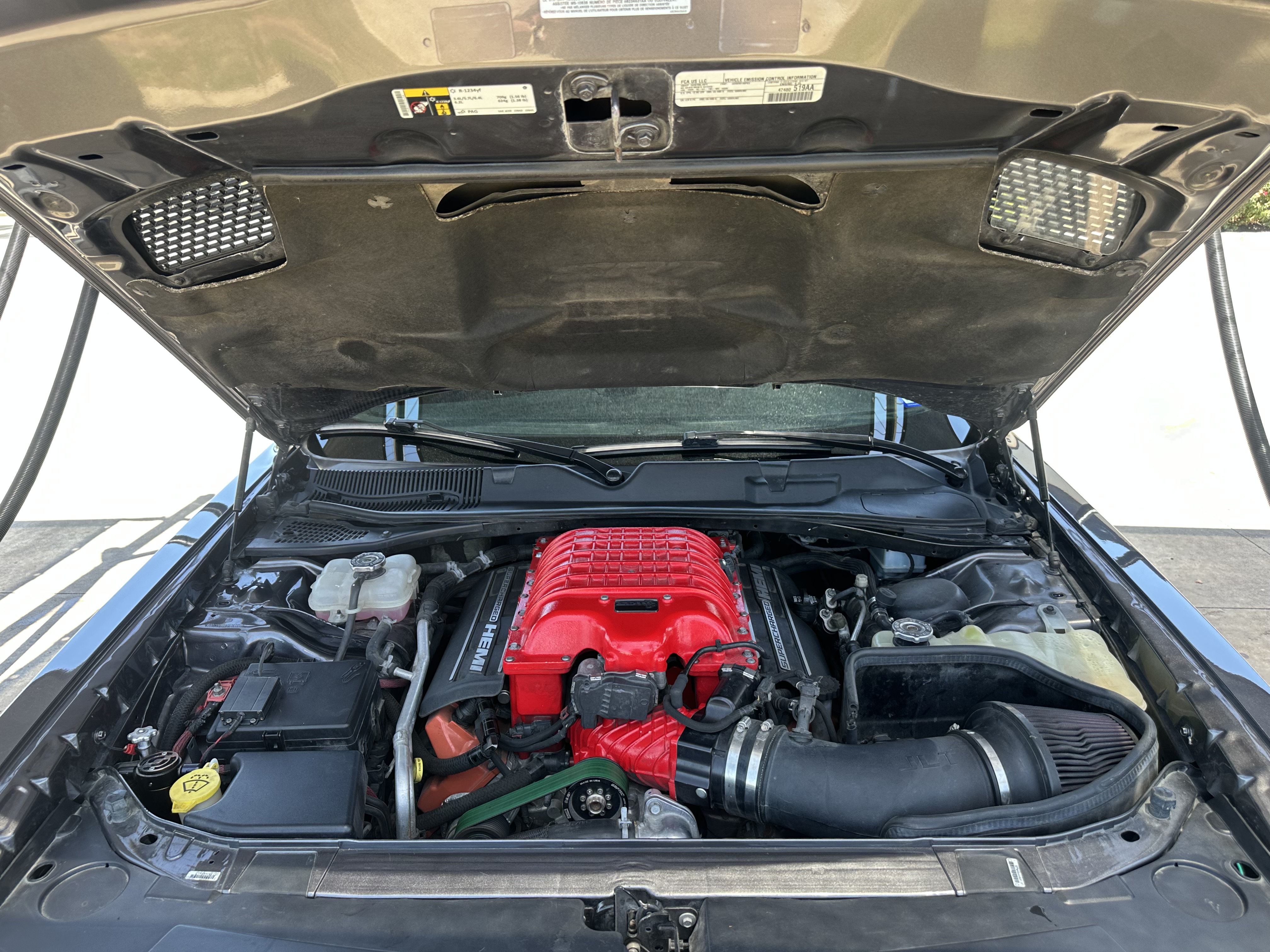 Used 2016 Dodge Challenger SRT Hellcat RWD image 6