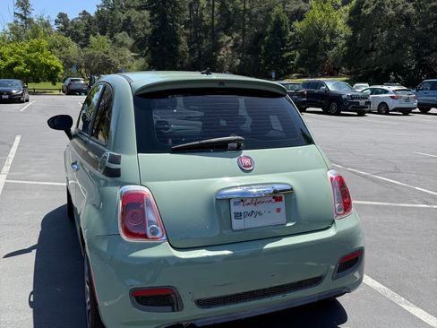 Used 2012 FIAT 500 Sport w/ Safety & Convenience Pkg FWD image 8