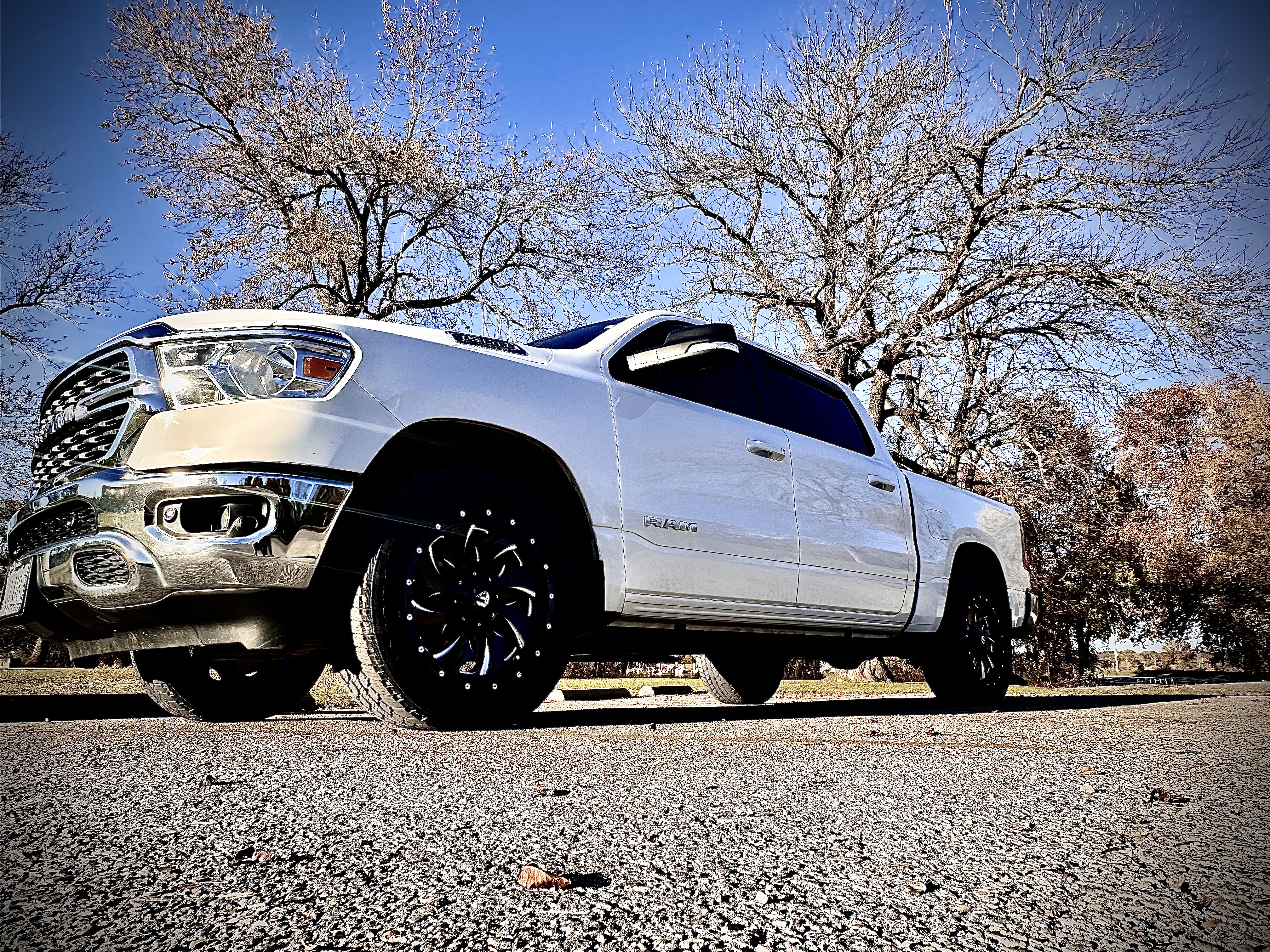 Used 2022 RAM 1500 Lone Star AWD/4WD image 1
