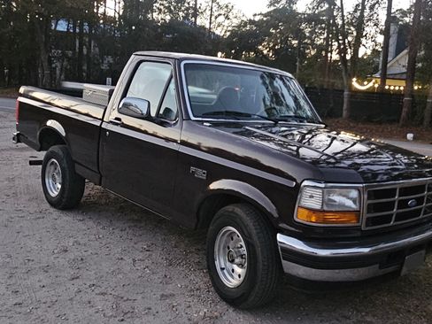 Used 1996 Ford F150 2WD Regular Cab image 4