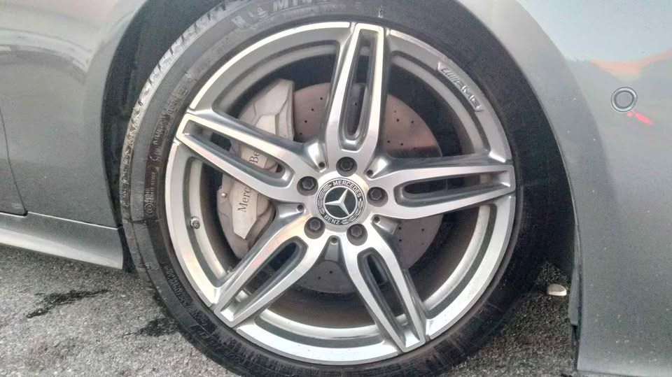 Used 2018 Mercedes-Benz E 400 Coupe image 5