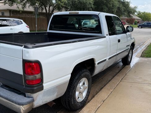 Used 1999 Dodge Ram 1500 Truck 2WD Quad Cab image 6