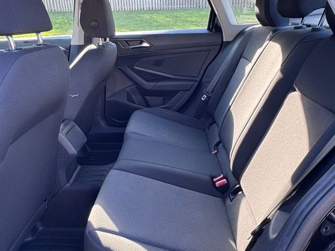 Used 2019 Volkswagen Jetta S w/ Driver Assistance Package image 20