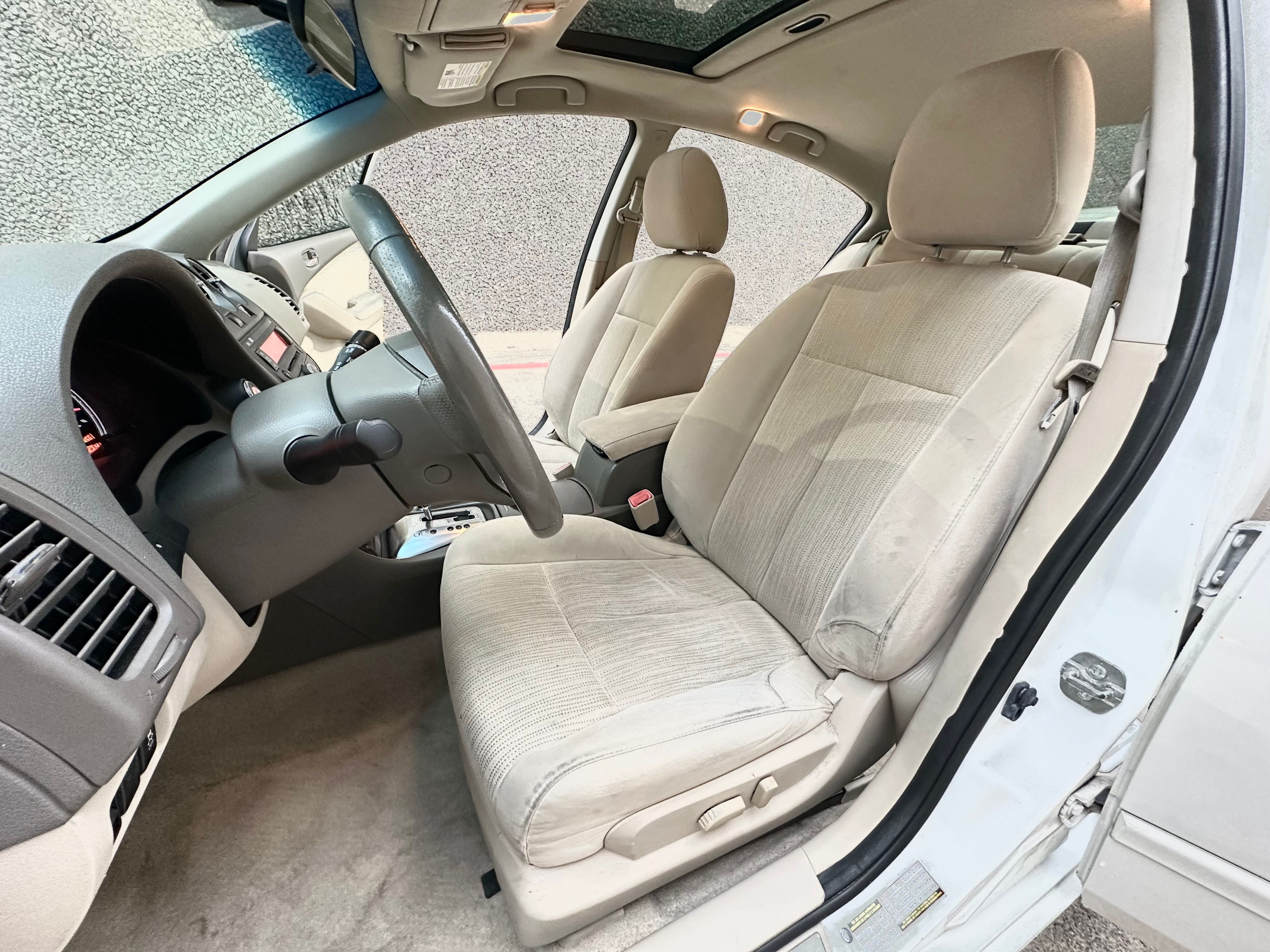 Used 2012 Nissan Altima 2.5 S w/ Convenience Pkg FWD image 12
