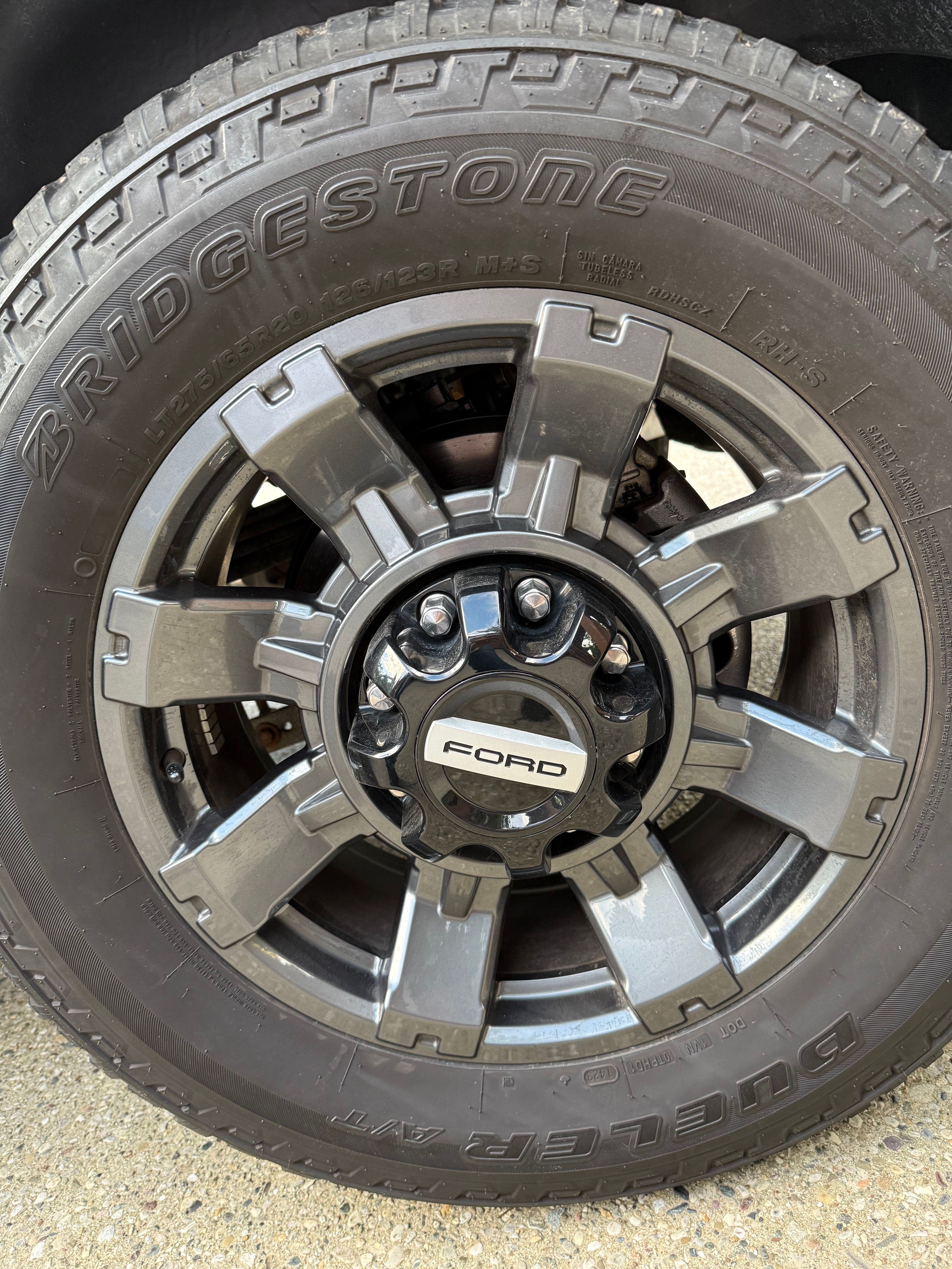 Used 2023 Ford F350 Lariat w/ Lariat Ultimate Package AWD/4WD image 6