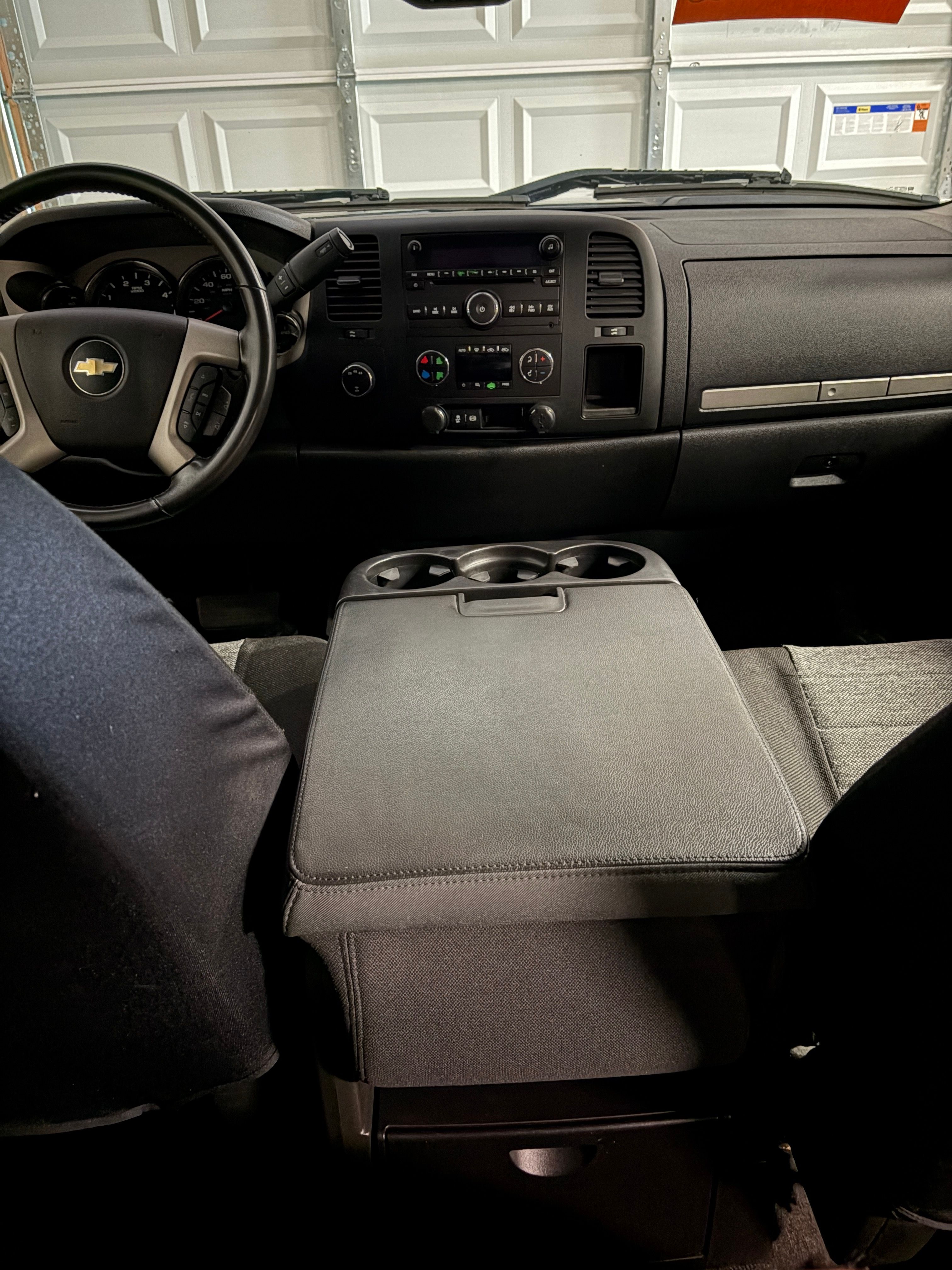 Used 2013 Chevrolet Silverado 2500 LT w/ Interior Plus Package AWD/4WD image 13