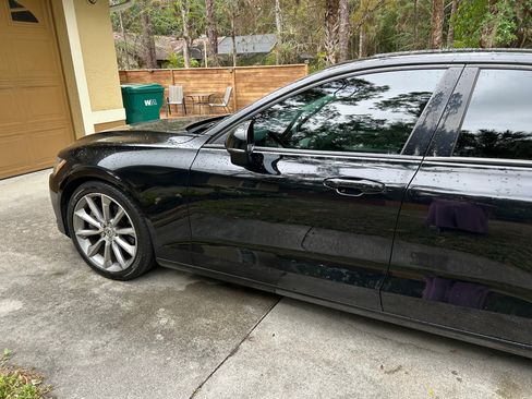 Used 2019 Volvo S60 T5 Momentum image 8