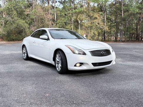 Used 2012 INFINITI G37 Convertible image 5
