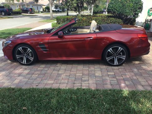 Used 2019 Mercedes-Benz SL 450 image 6